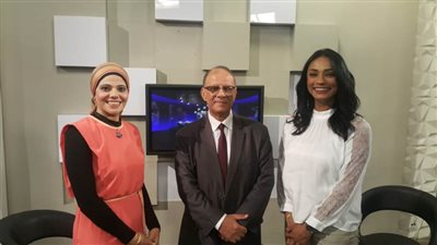 رئيس الشبكة الثقافية السابق ضيف نجوم علي لايف.. الثلاثاء