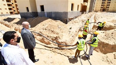 وزير الإسكان: الدولة تواجه انتشار كورونا والإرهاب وتعمل بمشروعات التنمية العمرانية