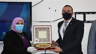 د. ماجدة هجرس: مستشفى قناة السويس الجامعي خلية عمل متكاملة