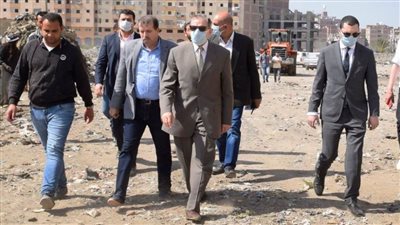 محافظ كفر الشيخ يتفقد مواقف سيارات الأجرة القديم