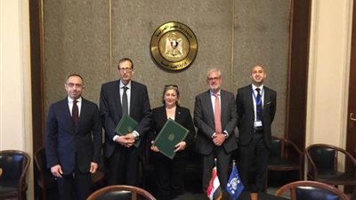 التوقيع على تعديل الاتفاق المبرم بين الحكومة و«الدولية للهجرة»