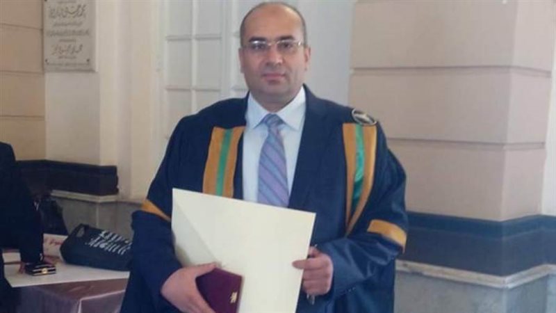 الدكتور سمير صقر