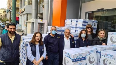 روتاري الإسكندرية يدعم العمالة اليومية بمبالغ مالية