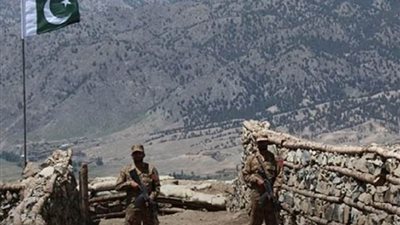 مقتل 6 عسكريين باكستانيين بتفجير عربتهم على الحدود مع إيران
