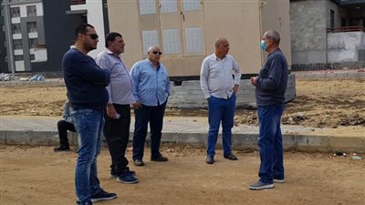 الإسكان: تنفيذ أعمال الطرق بمشروع 