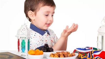 إتيكيت تعليم الأطفال صيام رمضان 