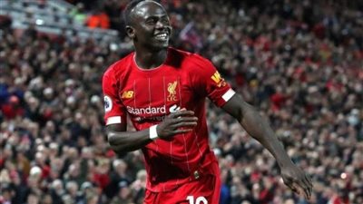 ليفربول يجري تعديلات على عقد «ماني» لإفساد خطط ريال مدريد