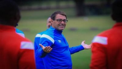 فايلر يراقب تعاقدات الأهلي