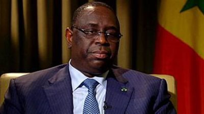 الرئيس السنغالى يعلن تخفيف الإجراءات الاحترازية المتخذة لمواجهة 