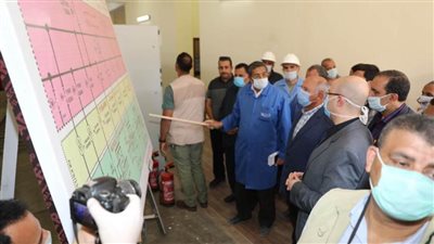  وزير النقل ومحافظ بني سويف: تدعيم أسطول  السكة الحديد