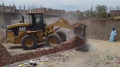 محافظة سوهاج:  إزالة 9 حالات تعدٍّ على الاراضي الزراعية بـ4 مراكز