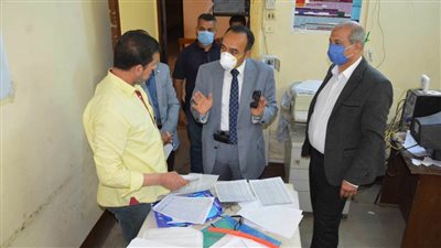 98 % من طلاب المنيا سلموا مشروعات الأبحاث