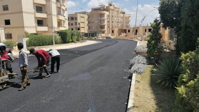 أعمال الطرق بالمنطقتين