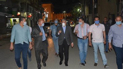 محافظ المنيا يتابع التزام المواطنين بساعات حظر التنقل ويتفقد تطوير ميدان المحطة.. (صور)