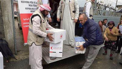 الإمارات تمد ألبانيا بـ7 أطنان مساعدات طبية لدعمها في الحد من انتشار كورونا