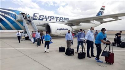 مطار مرسى علم يستقبل رحلة طيران من الرياض على متنها 300 راكب