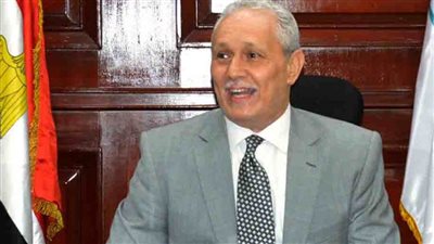 محافظ الأقصر يتفقد المدينة الشبابية بالطود المخصصة لحالات كورونا