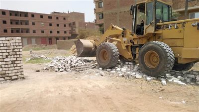  سوهاج: إزالة 15 حالة تعدٍّ على الأراضي الزراعية