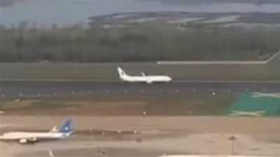 هيئة حماية المستهلك الروسية توصي بتخفيض عدد المقاعد على الطائرات إلى النصف في ظل 