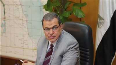 القوى العاملة تقدم جلسات توعوية عن بعد عبر الهاتف لمفتشي السلامة والصحة المهنية