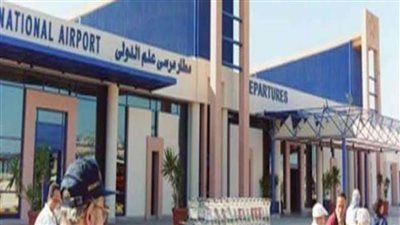 مطار مرسى علم يستقبل رحلة طيران قادمة من الأردن على متنها 65 من المصريين العالقين