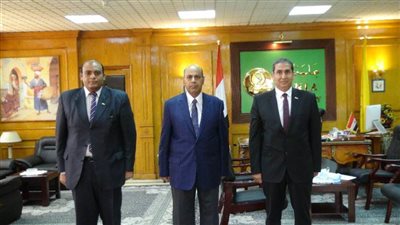 جامعة المنيا تُوقع بروتوكول تعاون مع البنوك للارتقاء بأداء المستشفيات الجامعية