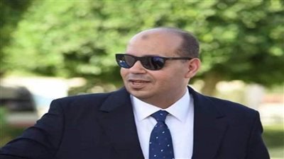 إدريس يطرح مشروعًا للتأمين الصحي لحماية المدربين