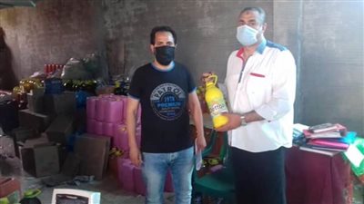 ضبط مصنع منظفات مخالف وتحرير 42 محضرا تموينيا بالبحيرة