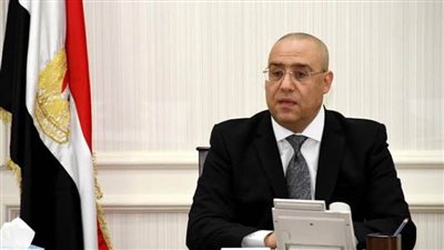 وزير الإسكان يتابع الموقف التنفيذي لمشروع محور الفريق إبراهيم العرابي