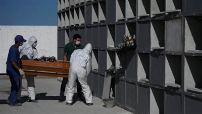 دراسة: تأخر أمريكا في إعلان حظر التجول كلفها عشرات الآلاف من القتلى بسبب كورونا