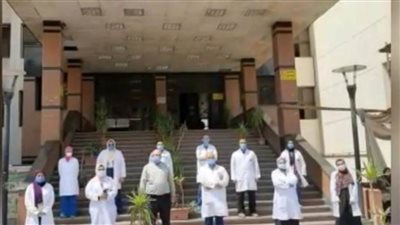 عاجل.. استقبال 48 مصابًا بكورونا وخروج 12 مريضًا بعد شفاهم بمستشفى الراجحي بأسيوط