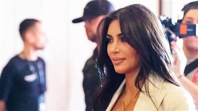 كيم كارداشيان تكتسح السوق الأمريكي بـ