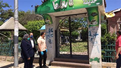 بعد إغراقها بالمياه.. نائب محافظ الدقهلية بتفقد الحدائق العامة بالمنصورة