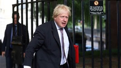 جونسون يعلن عن انخفاض حاد لوفيات كورونا في بلاده