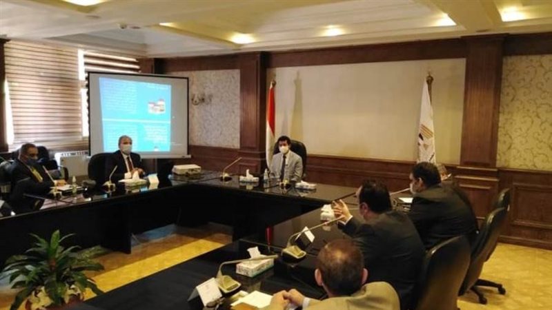 اجتماع وزير الرياضة