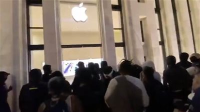 العاصمة الاقتصادية الأمريكية تحت حظر التجول بسبب عمليات النهب