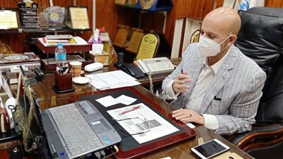 مدير الصحة بالشرقية يراجع خطط مواجهة كورونا