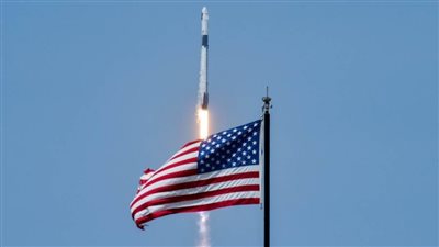 أمريكا تعتزم إرسال سياح إلى الفضاء على متن مركبتها Crew Dragon