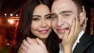 شيرين تعلق على خلافها مع 