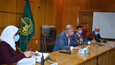 محافظ القليوبية يراجع دراسات محور الرياح التوفيقي