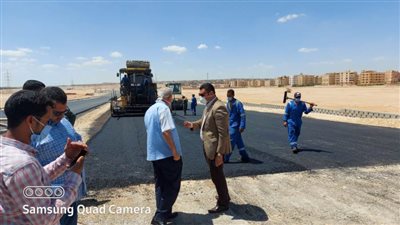 الإسكان تتابع تنفيذ طرق أكتوبر