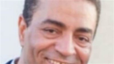 أستاذ فيزياء بجامعة المنيا يُسجل براءة اختراع عالمية في تقنية الليزر ونقل البيانات