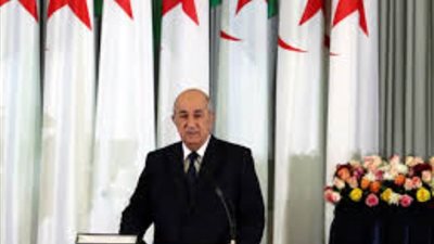 الرئيس الجزائري يتحدث عن النظام السياسي الأنسب لبلاده