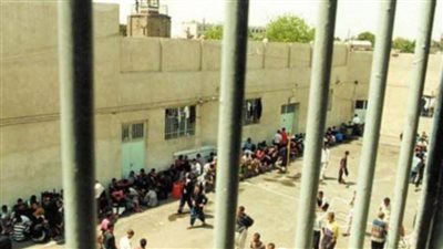 مسؤول إيراني: لدينا 2000 مصاب بالإيدز في سجوننا