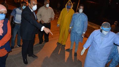  نائب محافظ المنيا يشدد على التزام الأطقم الطبية بالإجراءات الوقائية