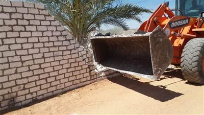 إزالة 42 حالة تعد بالإسماعيلية