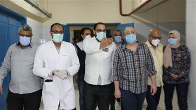 محافظ بني سويف يتفقد مستشفى الفشن المركزي 