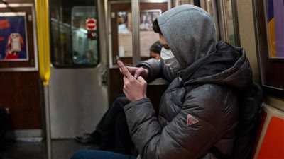 انخفاض حصيلة وفيات كورونا في الولايات المتحدة منذ أسابيع