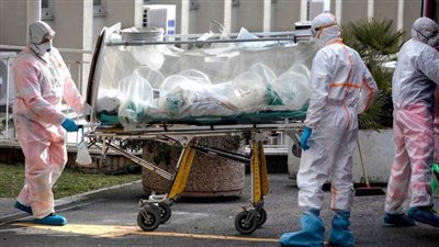 إيطاليا تسجل 44 وفاة جديدة بفيروس كورونا