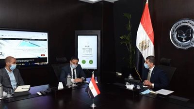 الرئيس التنفيذي لهيئة الاستثمار يلتقي مدير عام شركة 